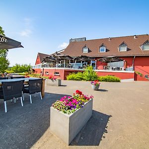 Golf & Country Hotel